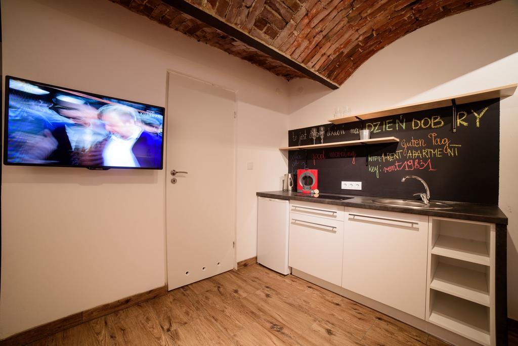 Cracow Rent Apartments - Spacious Apartments For 2-7 People In Quiet Area - Kolberga Street Nr 3 - 10 Min To Main Square By Foot Krakau Exterior foto